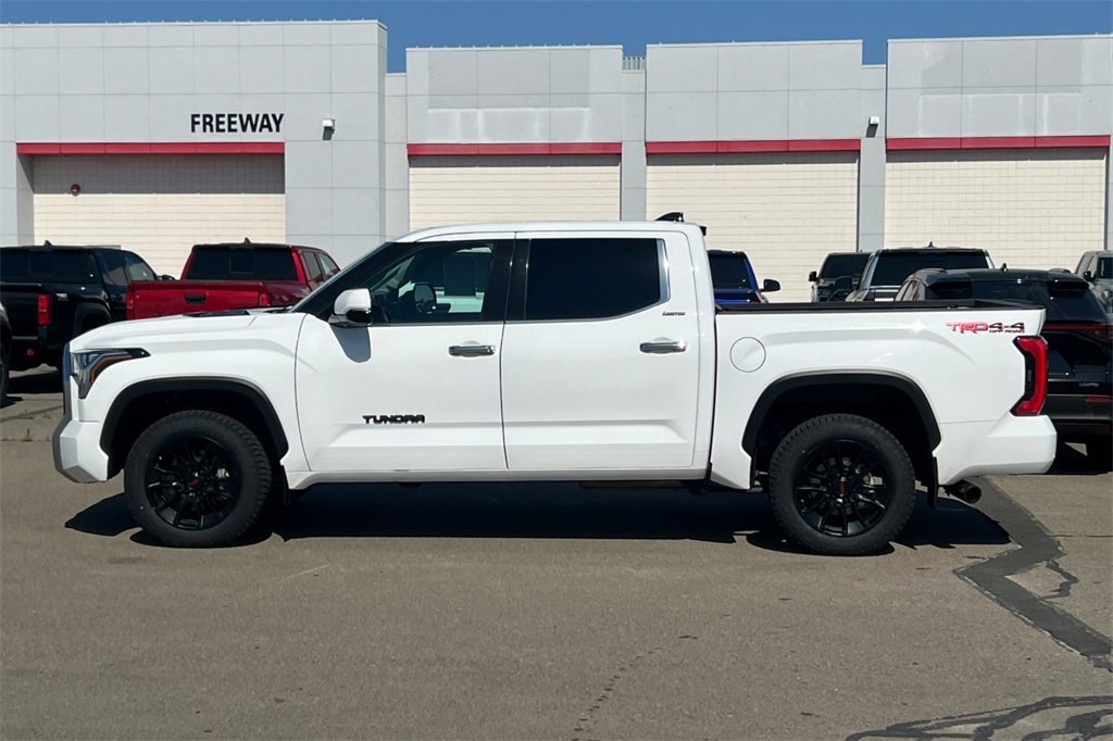 Used 2023 Toyota Tundra Limited image 9
