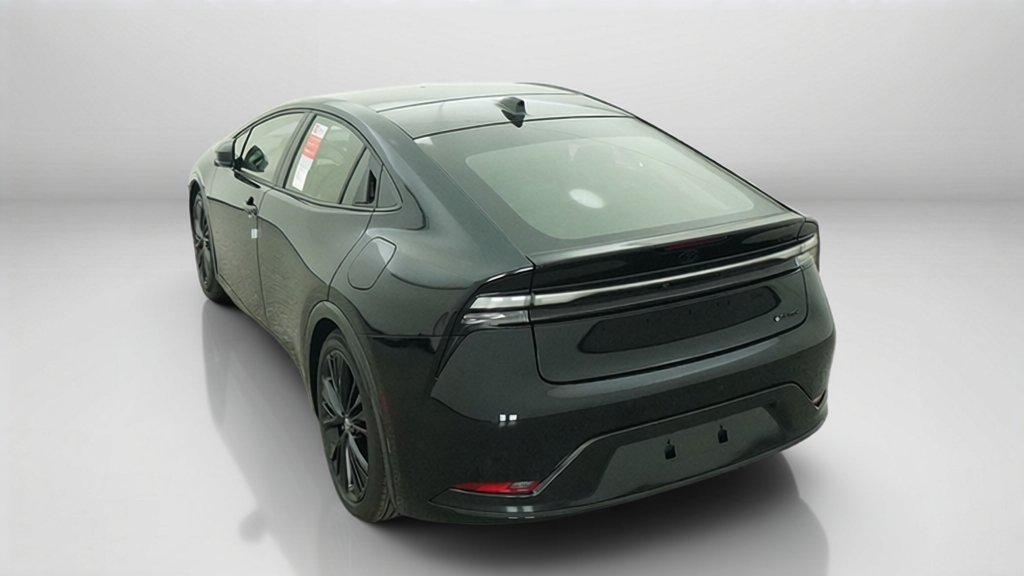 New 2026 Toyota Prius Plug-In Hybrid FWD image 57