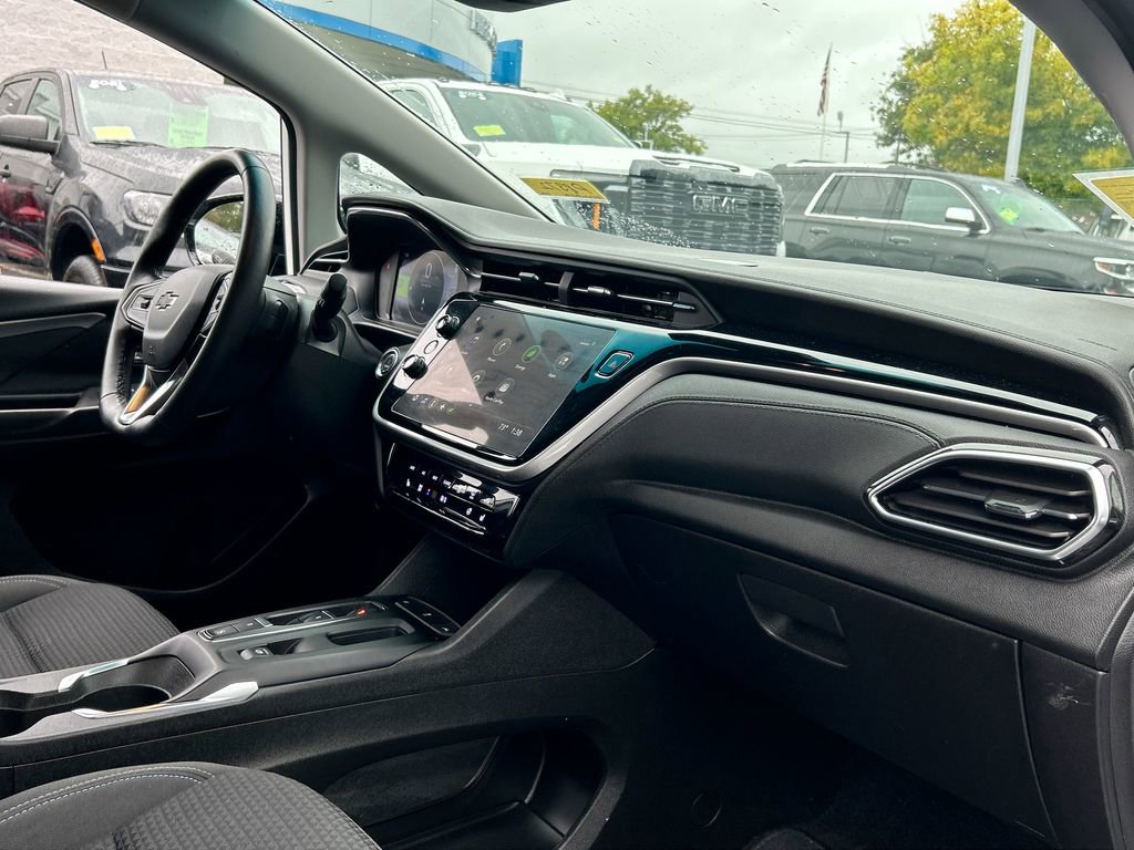 Certified 2023 Chevrolet Bolt LT image 29