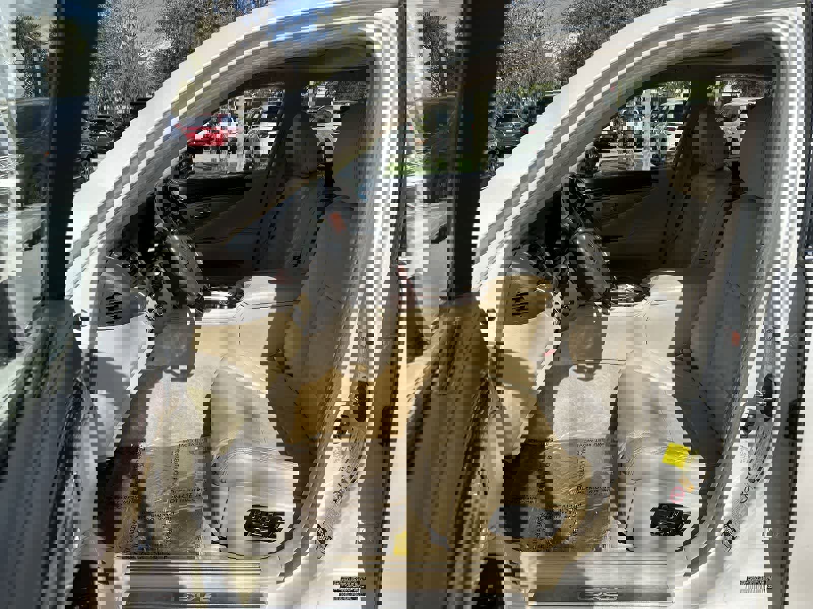 Used 2016 Lexus LS 460 w/ Comfort Package image 2