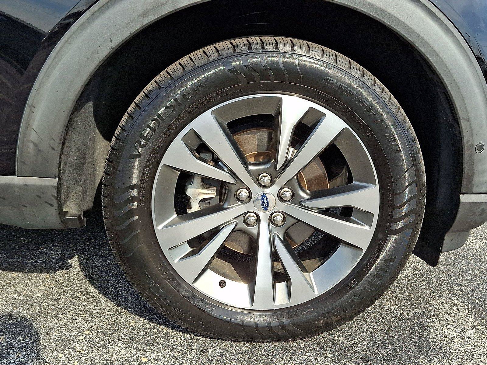 Used 2020 Ford Explorer Platinum w/ Premium Technology Package AWD/4WD image 9