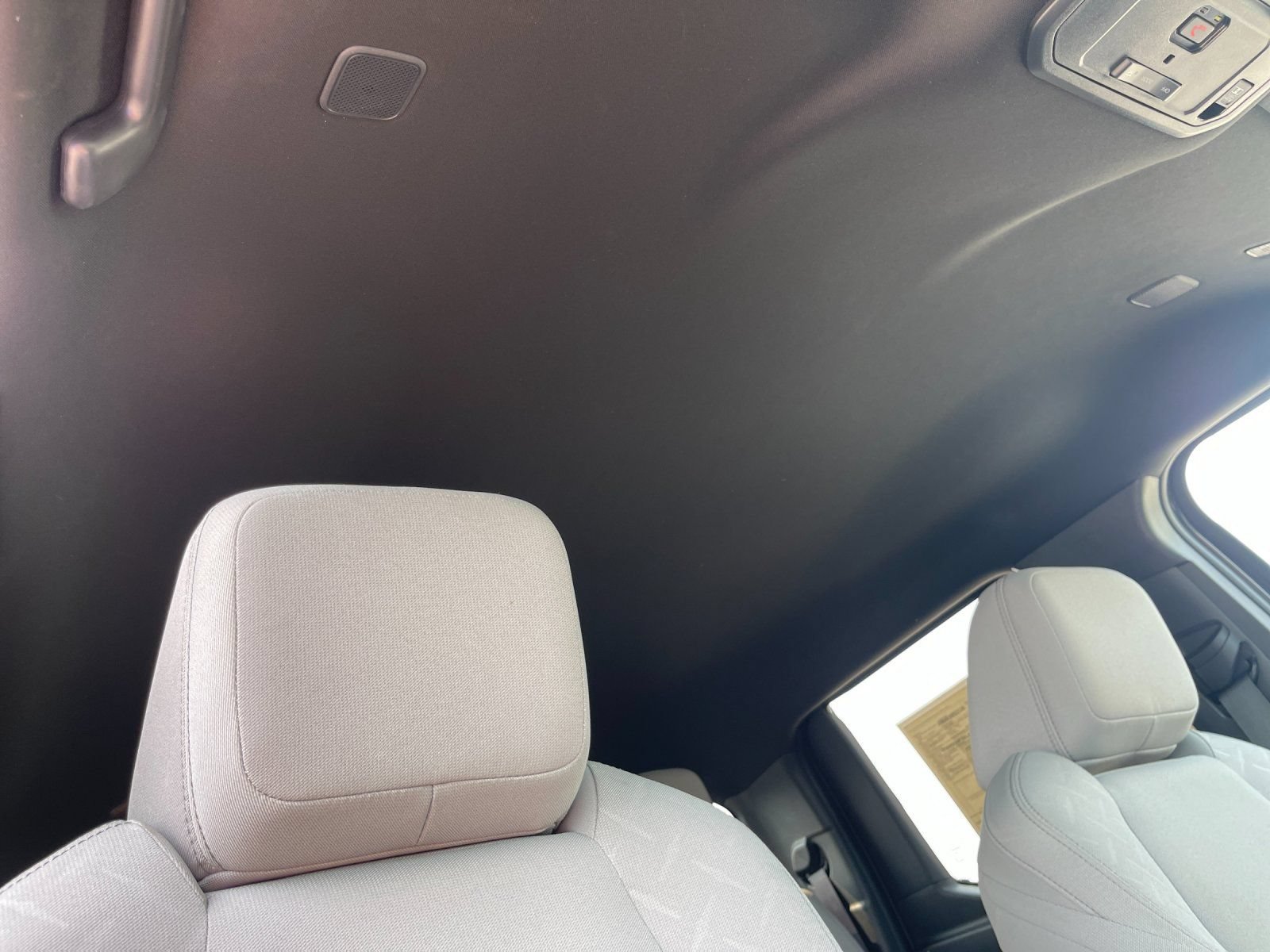 Used 2024 Toyota Tacoma SR5 AWD/4WD image 16