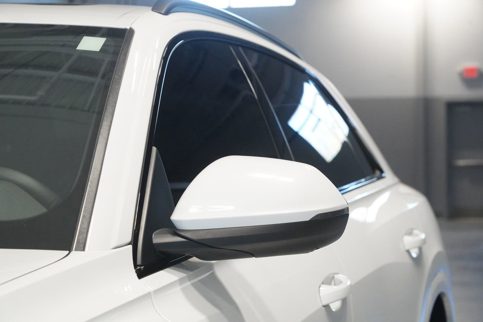 Used 2021 Audi Q8 Premium Plus image 7