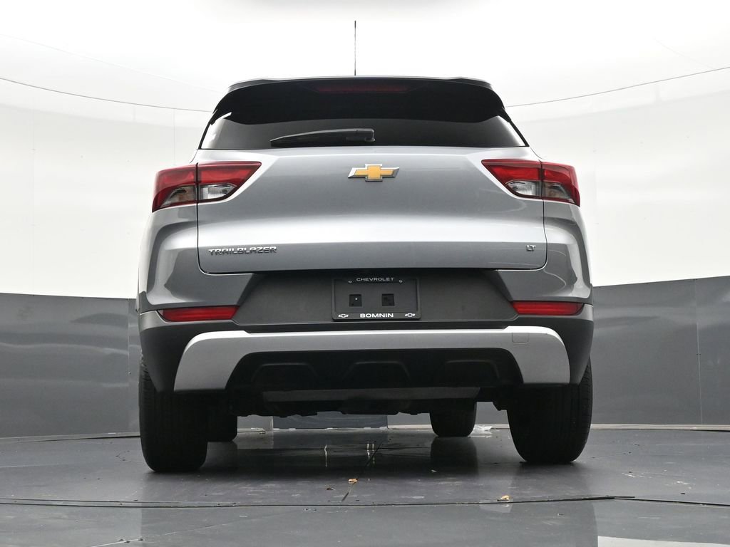 Used 2023 Chevrolet TrailBlazer LT FWD image 27