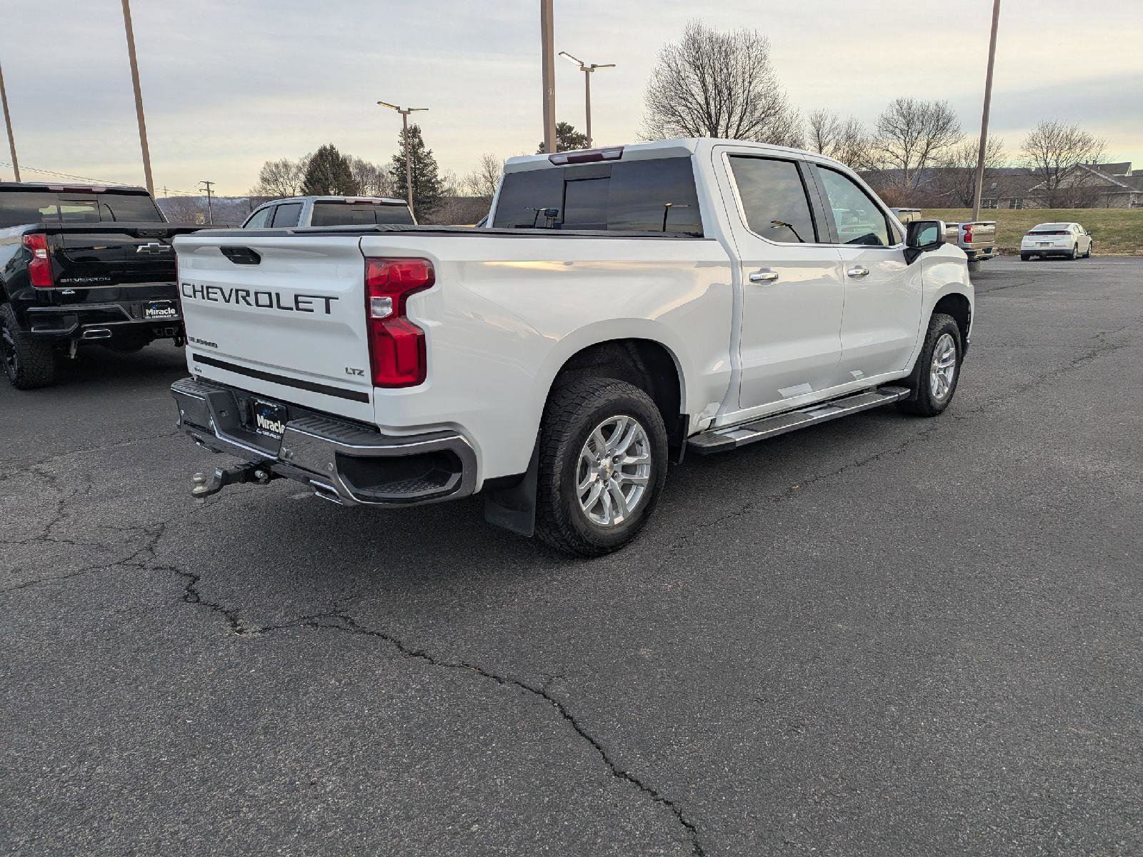 Used 2020 Chevrolet Silverado 1500 LTZ w/ LTZ Convenience Package image 8
