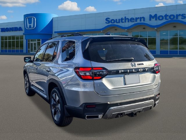 New 2026 Honda Pilot Elite image 2
