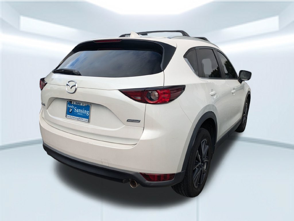 Used 2018 MAZDA CX-5 Touring w/ Preferred Equipment Package FWD image 4