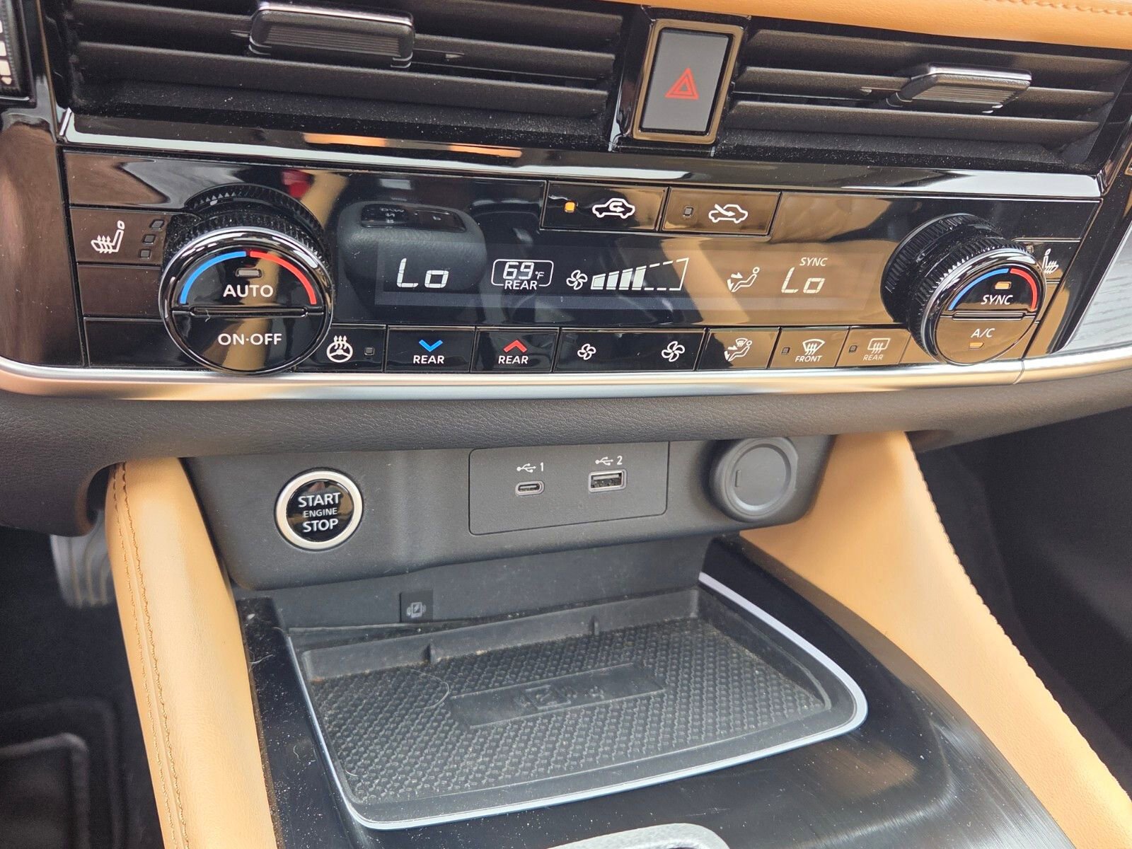 Used 2023 Nissan Rogue Platinum w/ Platinum Premium Package image 23