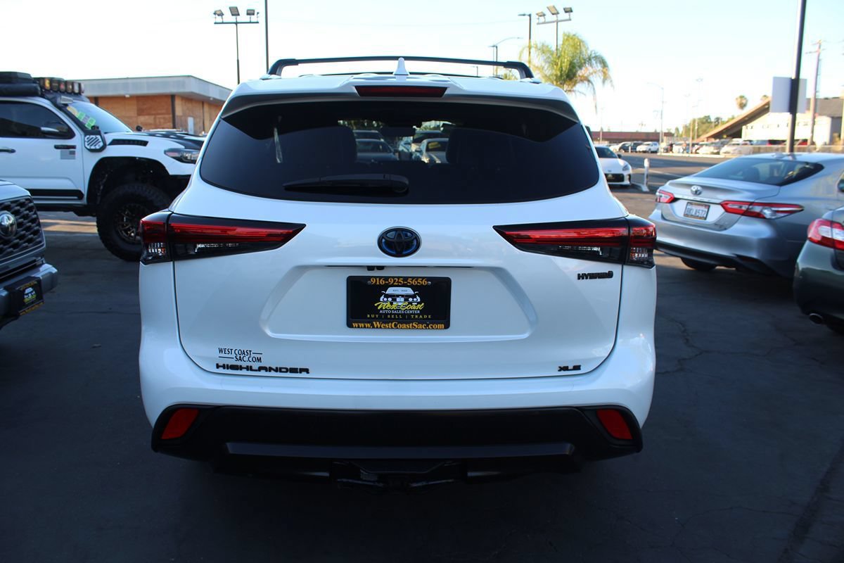 Used 2023 Toyota Highlander Bronze Edition AWD/4WD image 6