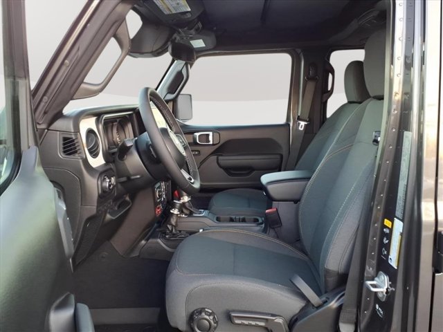New 2026 Jeep Gladiator Sport AWD/4WD image 10