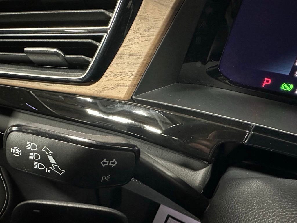 Used 2025 Volkswagen Atlas SE image 21