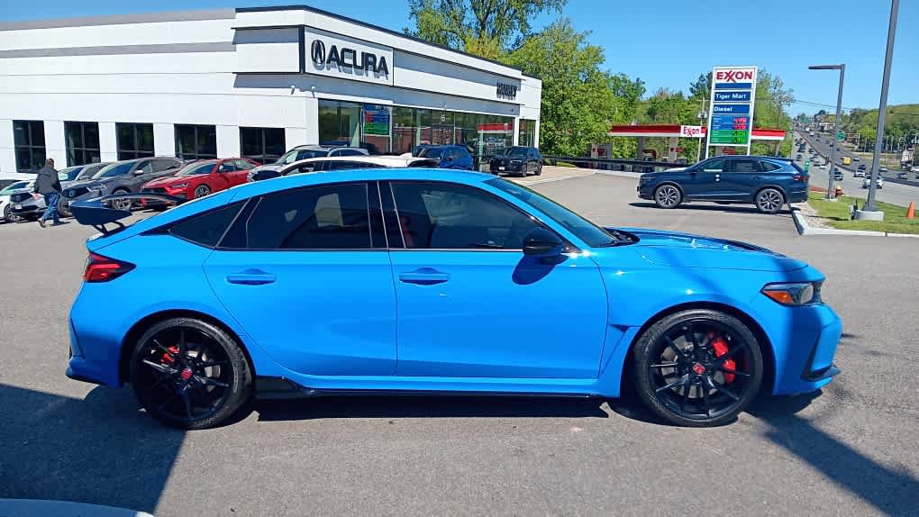 Used 2025 Honda Civic Type R image 6