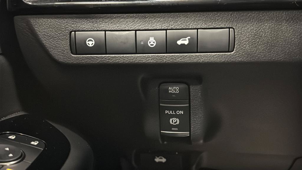 Used 2025 Nissan Murano SL AWD/4WD image 33