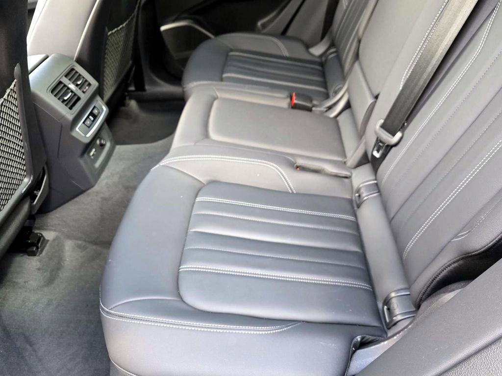 Used 2023 Audi Q5 2.0T Premium Plus w/ Premium Plus Package AWD/4WD image 31