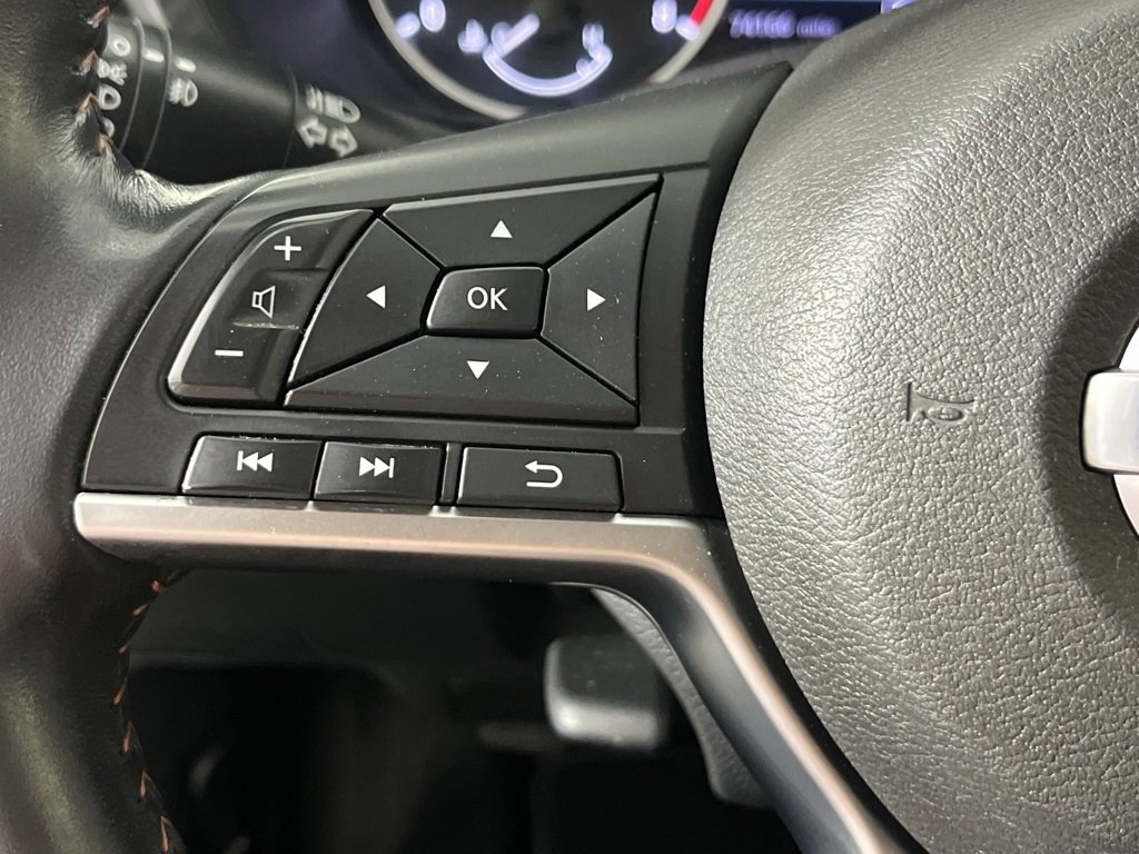Used 2020 Nissan Sentra SR image 17