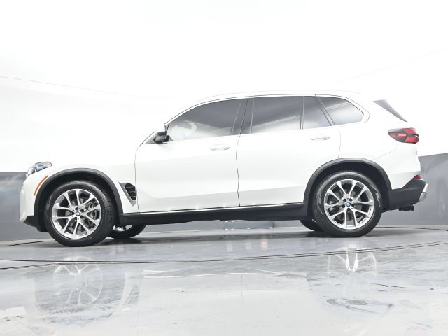 Certified 2024 BMW X5 xDrive40i w/ Premium Package AWD/4WD image 37