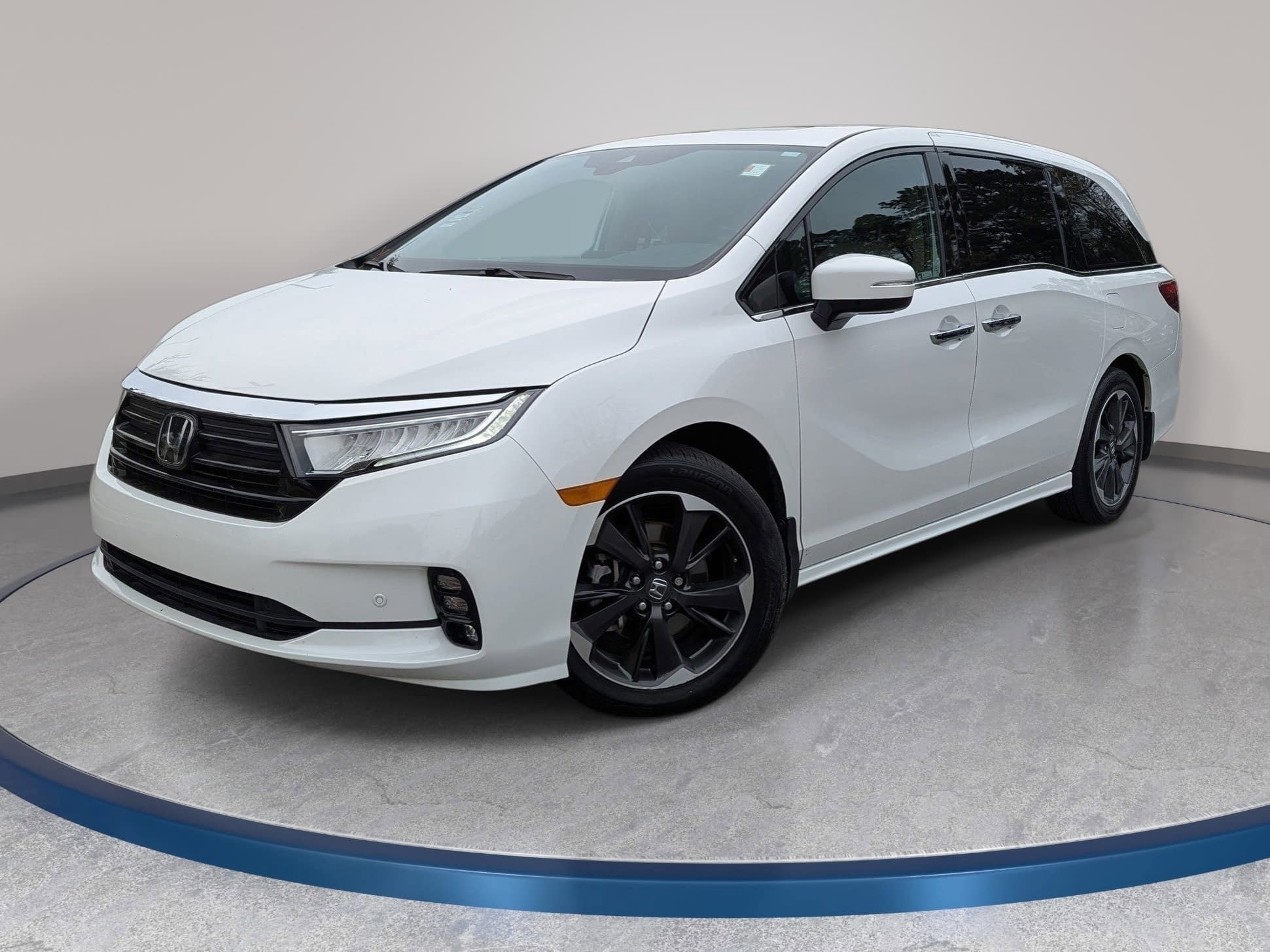 Used 2024 Honda Odyssey Elite image 1