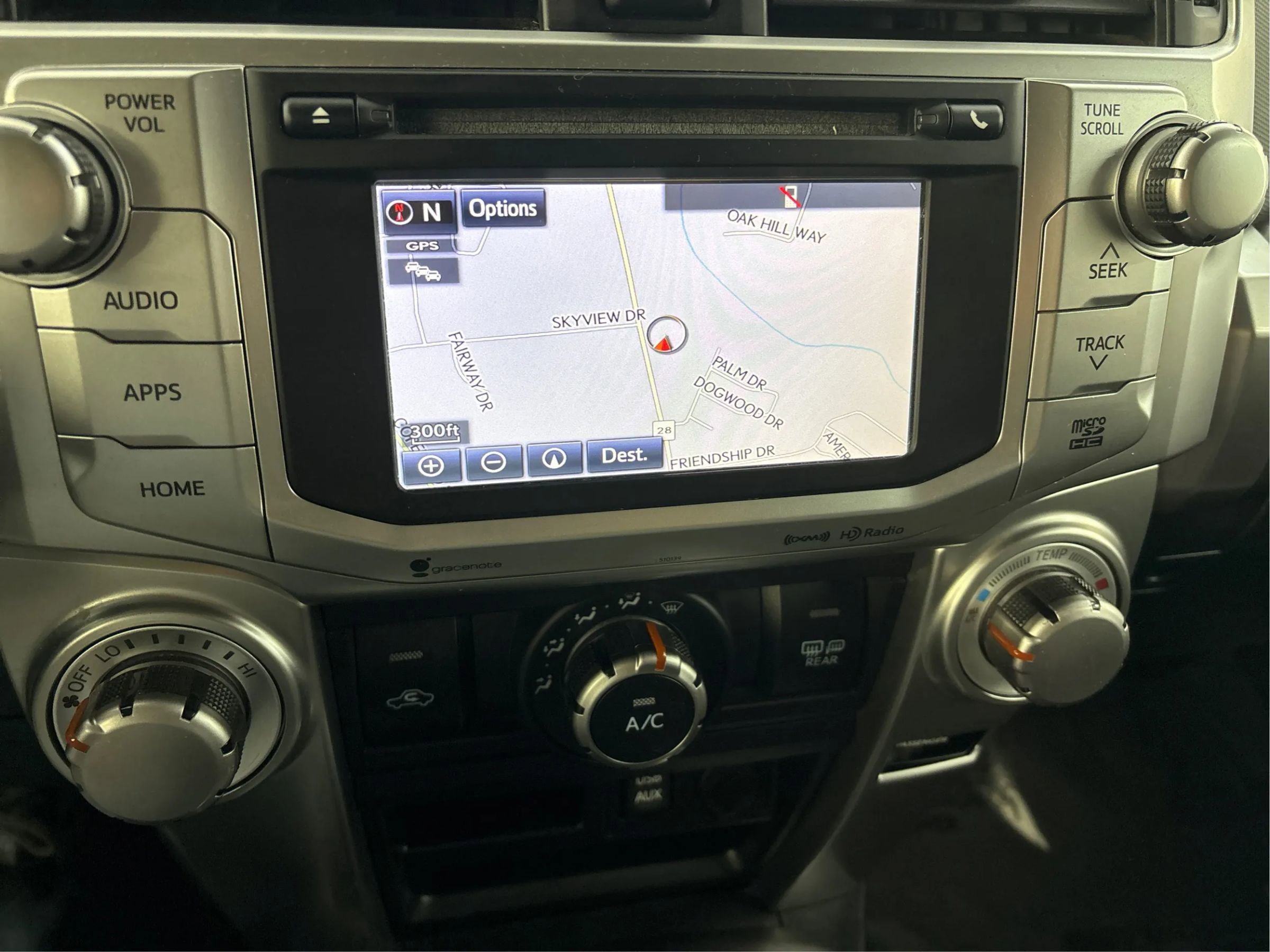 Used 2016 Toyota 4Runner SR5 AWD/4WD image 34