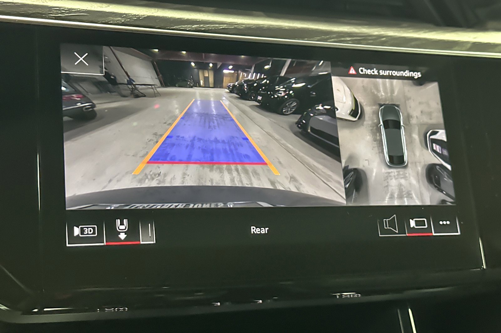 Certified 2023 Audi e-tron Premium Plus w/ Premium Plus Package image 19