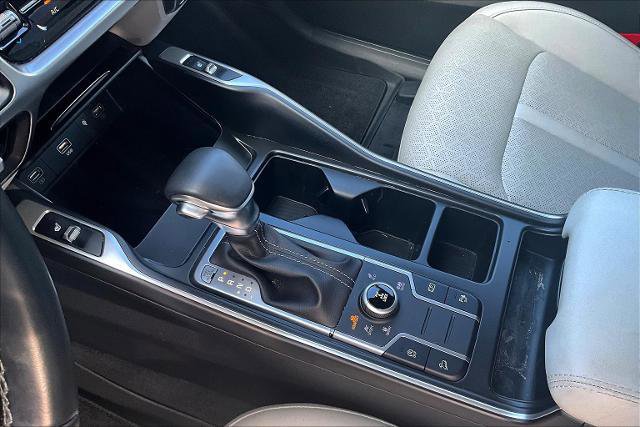 Used 2023 Kia Sorento S image 18