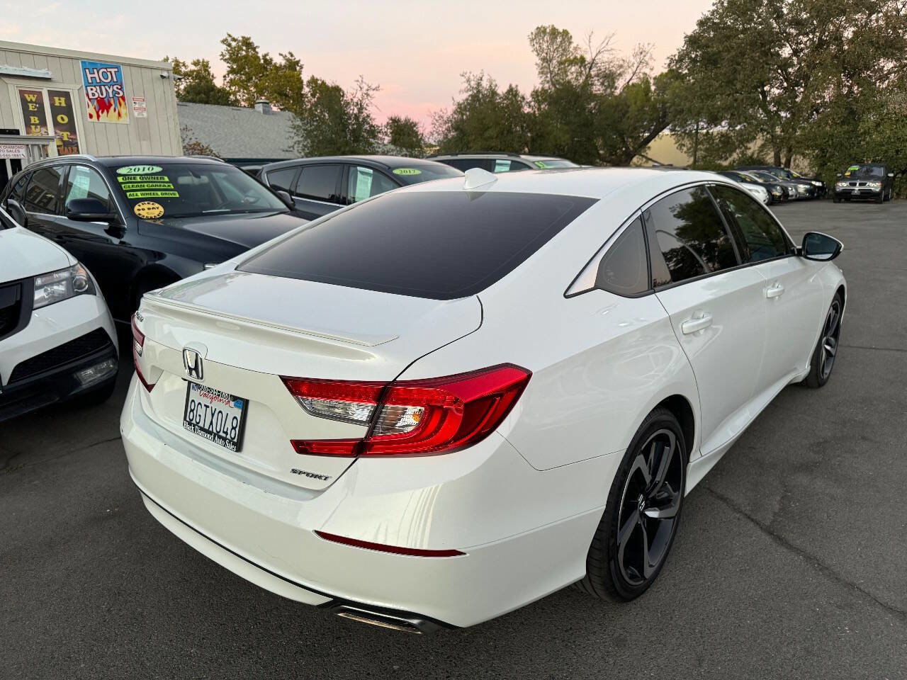 Used 2018 Honda Accord Sport image 6
