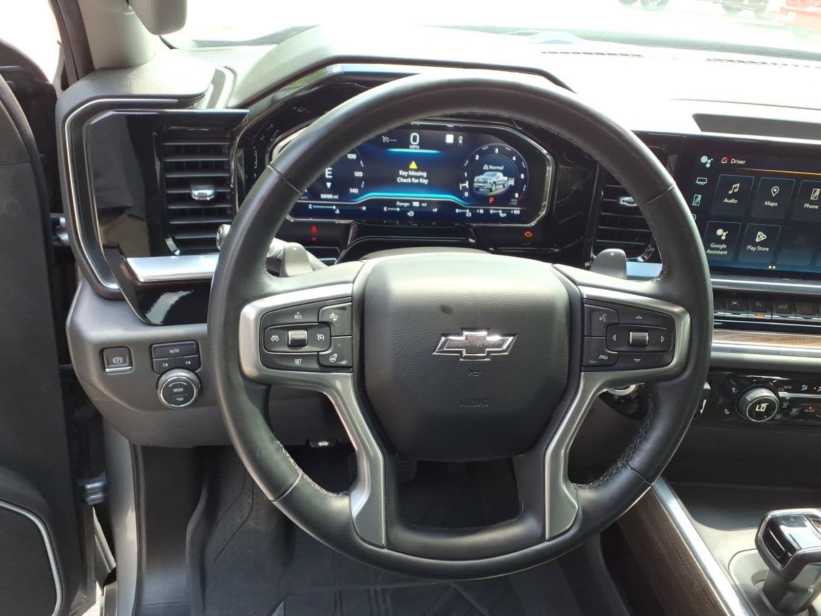 Used 2023 Chevrolet Silverado 1500 RST w/ Redline Edition AWD/4WD image 7