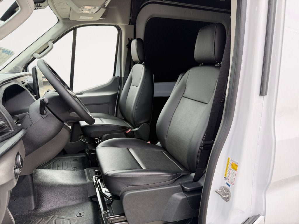 New 2026 Ford Transit 350 148 Medium Roof w/ Load Area Protection Package RWD image 3