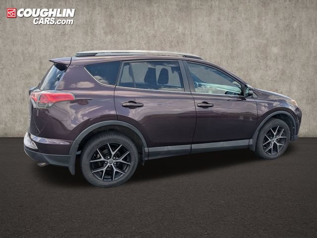 Used 2016 Toyota RAV4 SE AWD/4WD image 8