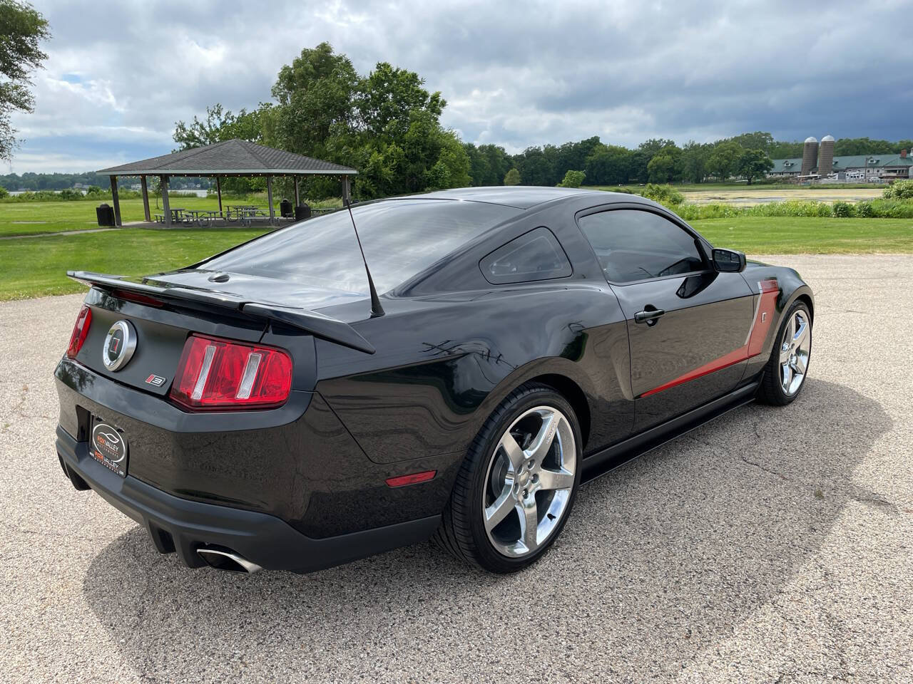 Used 2012 Ford Mustang GT Premium RWD image 5