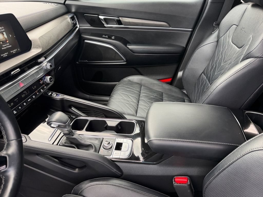 Used 2024 Kia Telluride SX X-Line AWD/4WD image 12