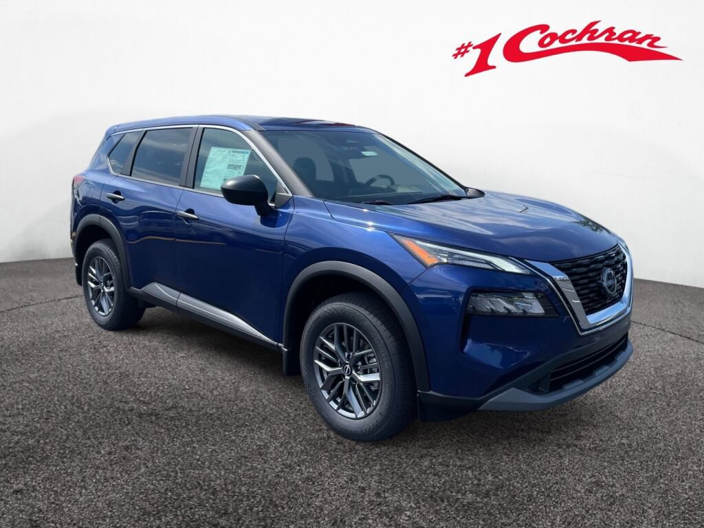 Used 2023 Nissan Rogue S AWD/4WD image 1