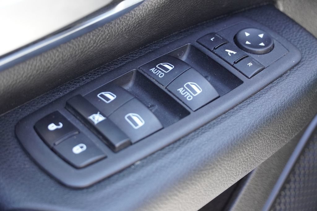 Used 2024 RAM 1500 Big Horn AWD/4WD image 19