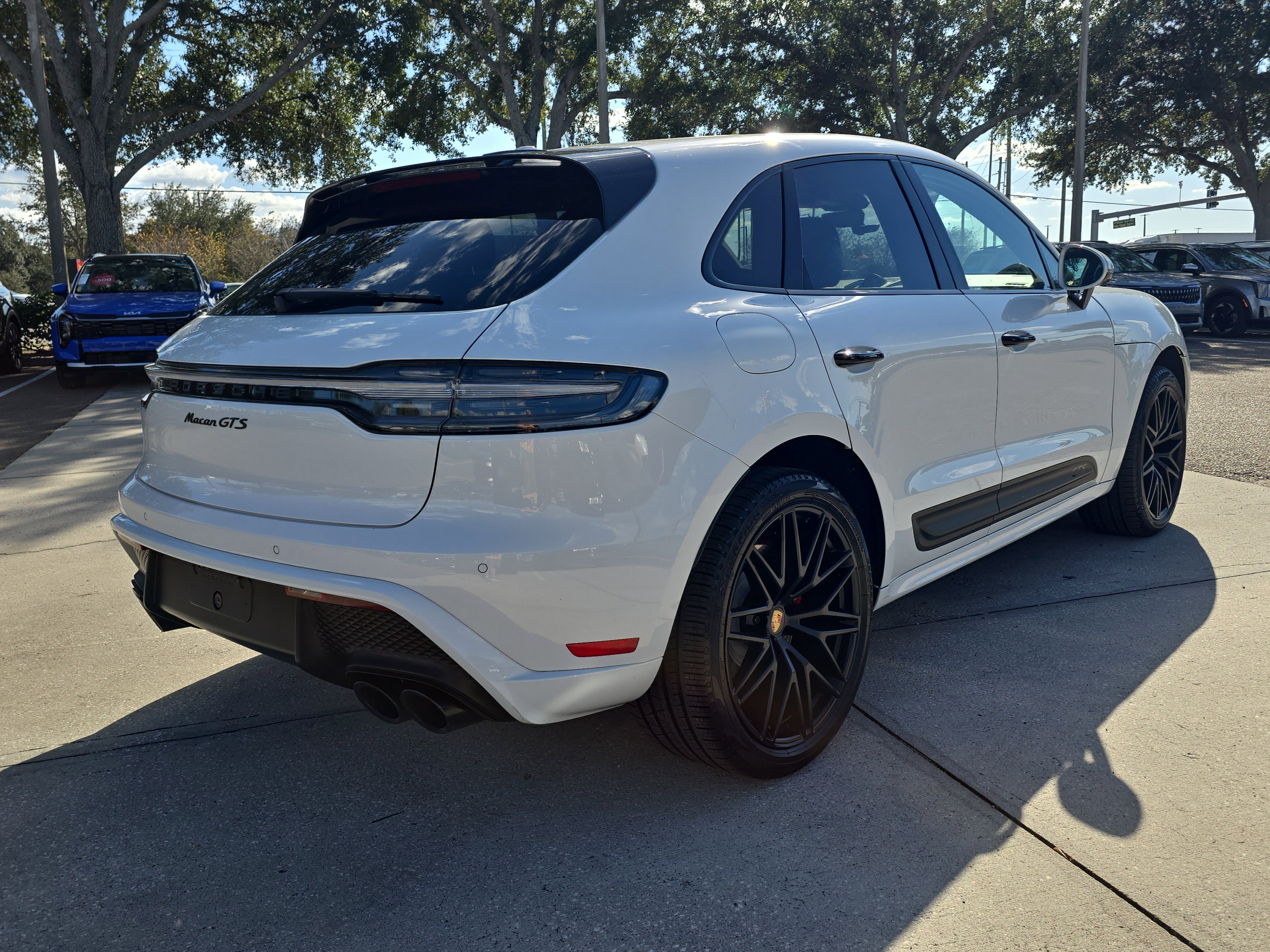 Used 2024 Porsche Macan GTS image 8