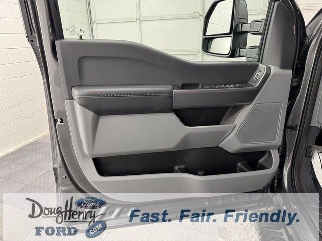 Used 2025 Ford F250 XL w/ STX Appearance Package image 26