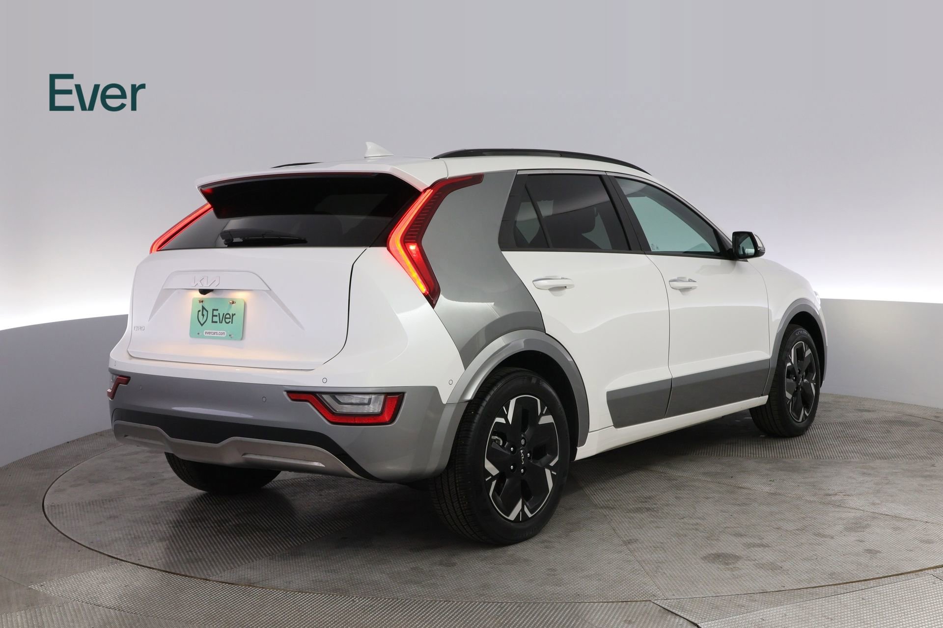 Used 2023 Kia Niro Wave FWD image 3