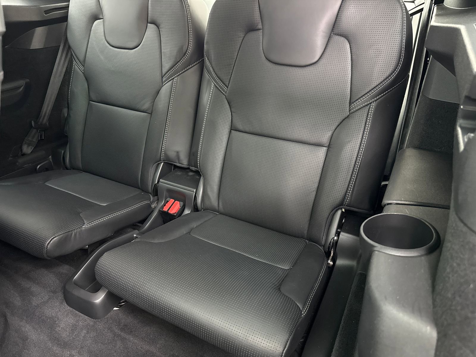 Used 2018 Volvo XC90 T6 Inscription w/ Luxury Package AWD/4WD image 42