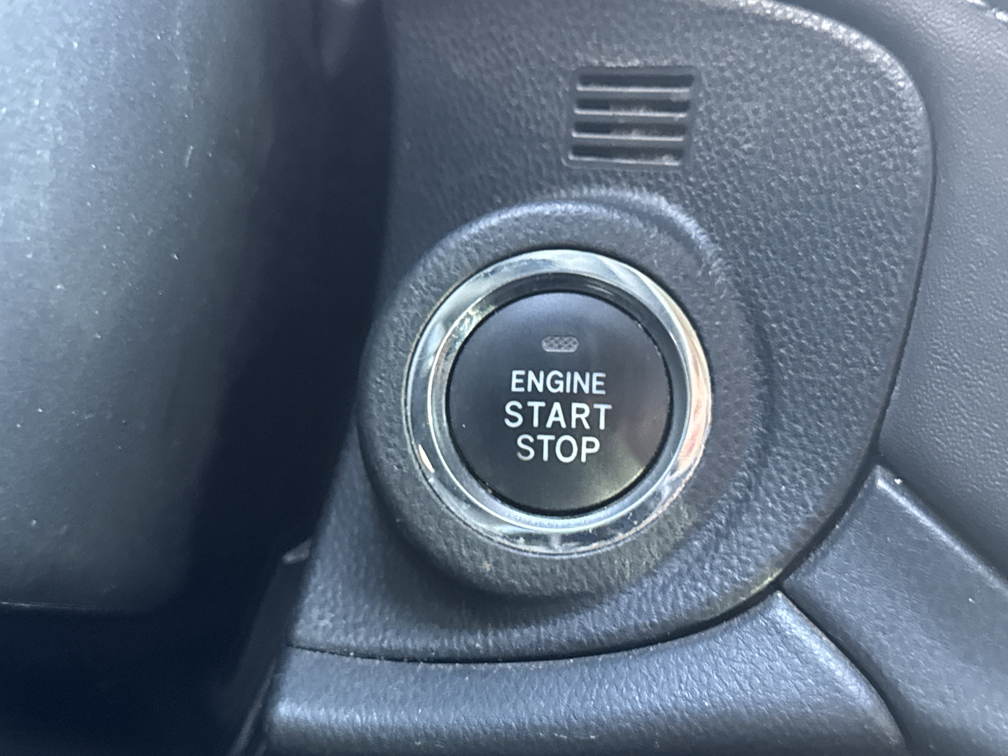 Used 2020 Subaru Outback Limited AWD/4WD image 12