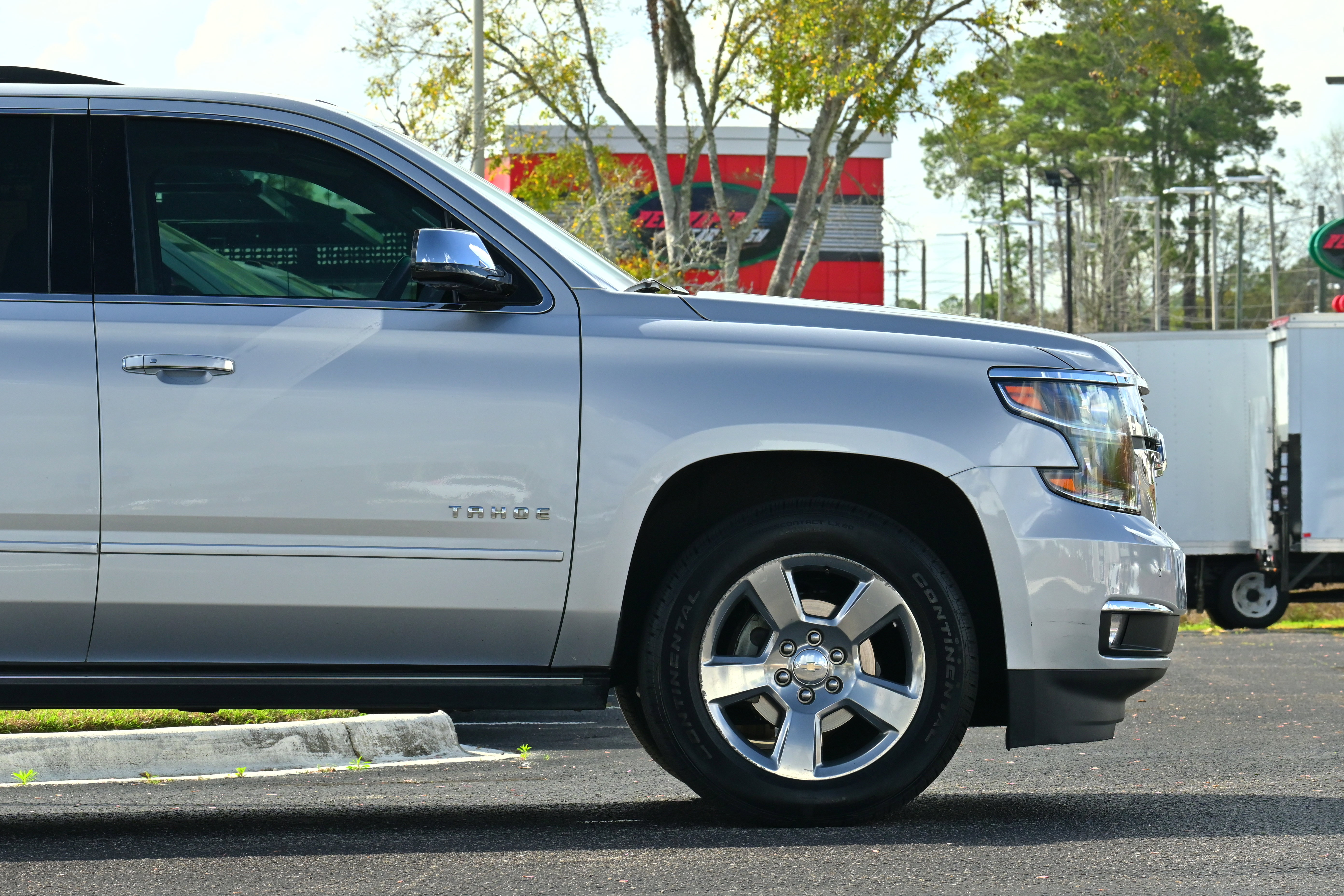 Used 2019 Chevrolet Tahoe Premier image 6