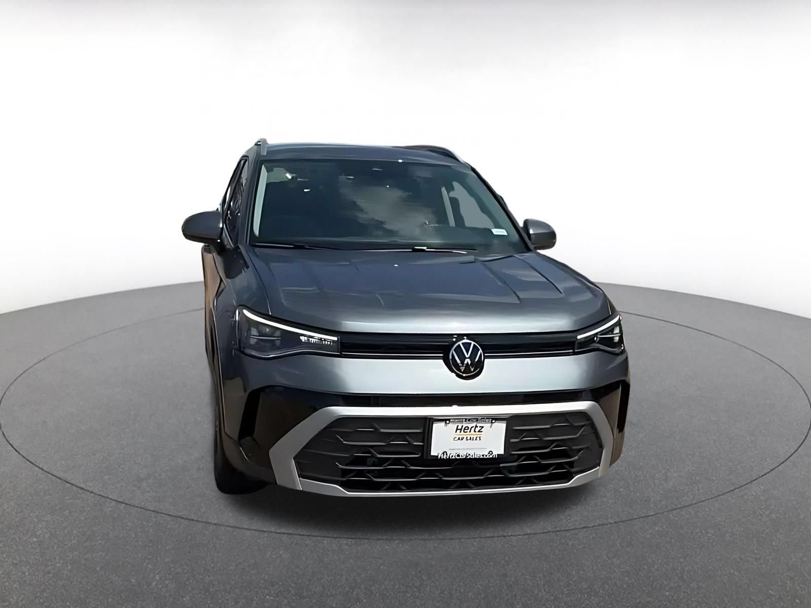 Used 2026 Volkswagen Taos SE AWD/4WD image 4