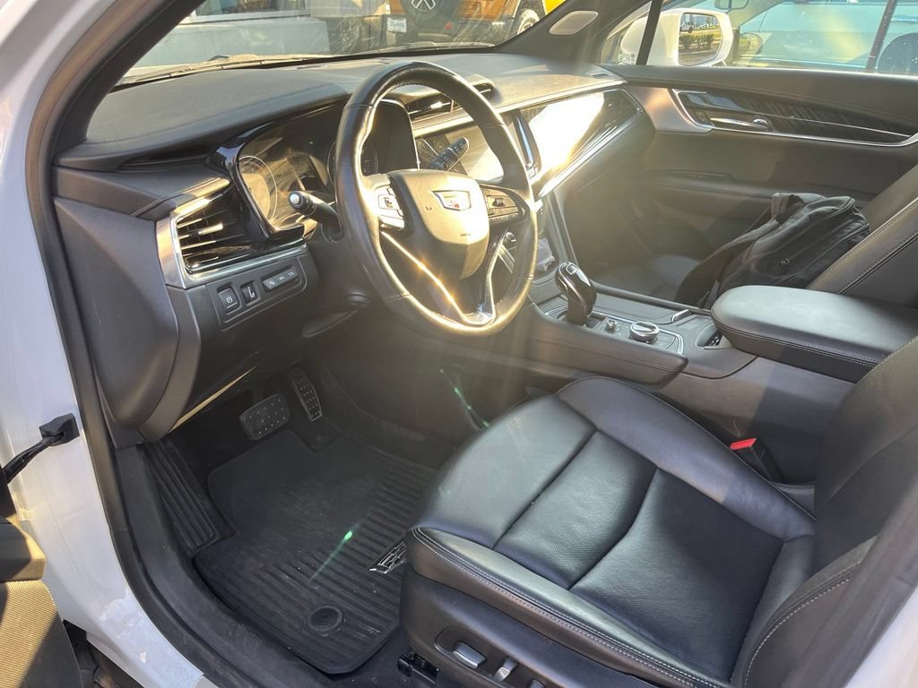Used 2020 Cadillac XT6 Premium Luxury AWD/4WD image 9