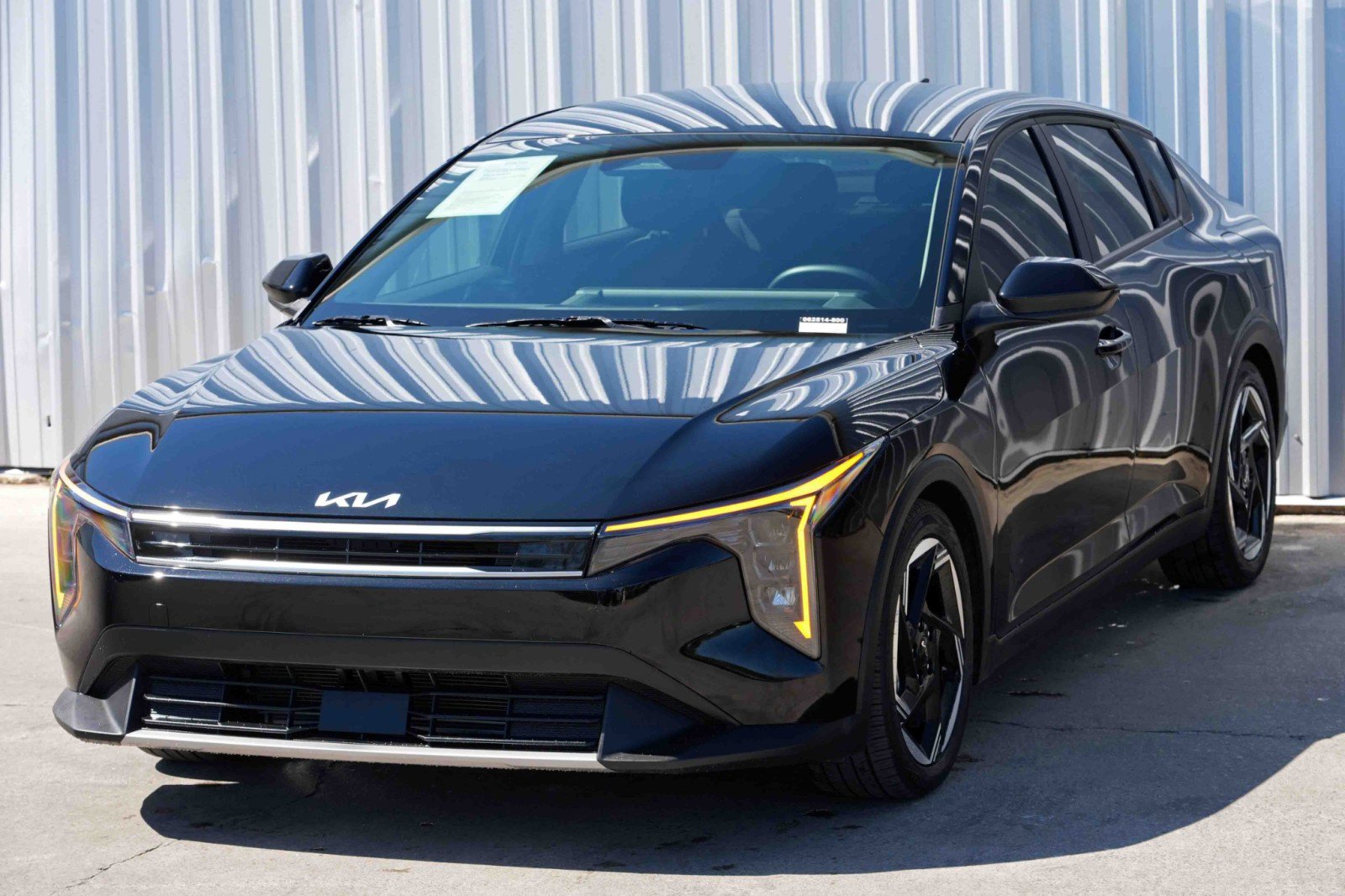 Used 2025 Kia K4 EX image 43