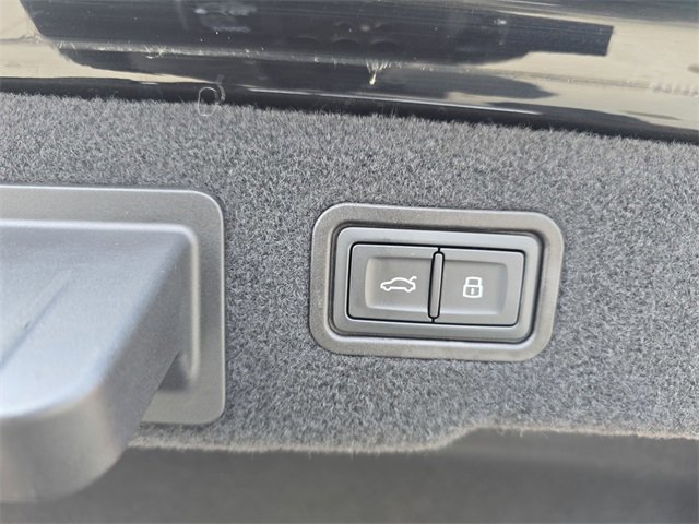 Used 2023 Audi S8 w/ S8 Comfort Plus Package image 16