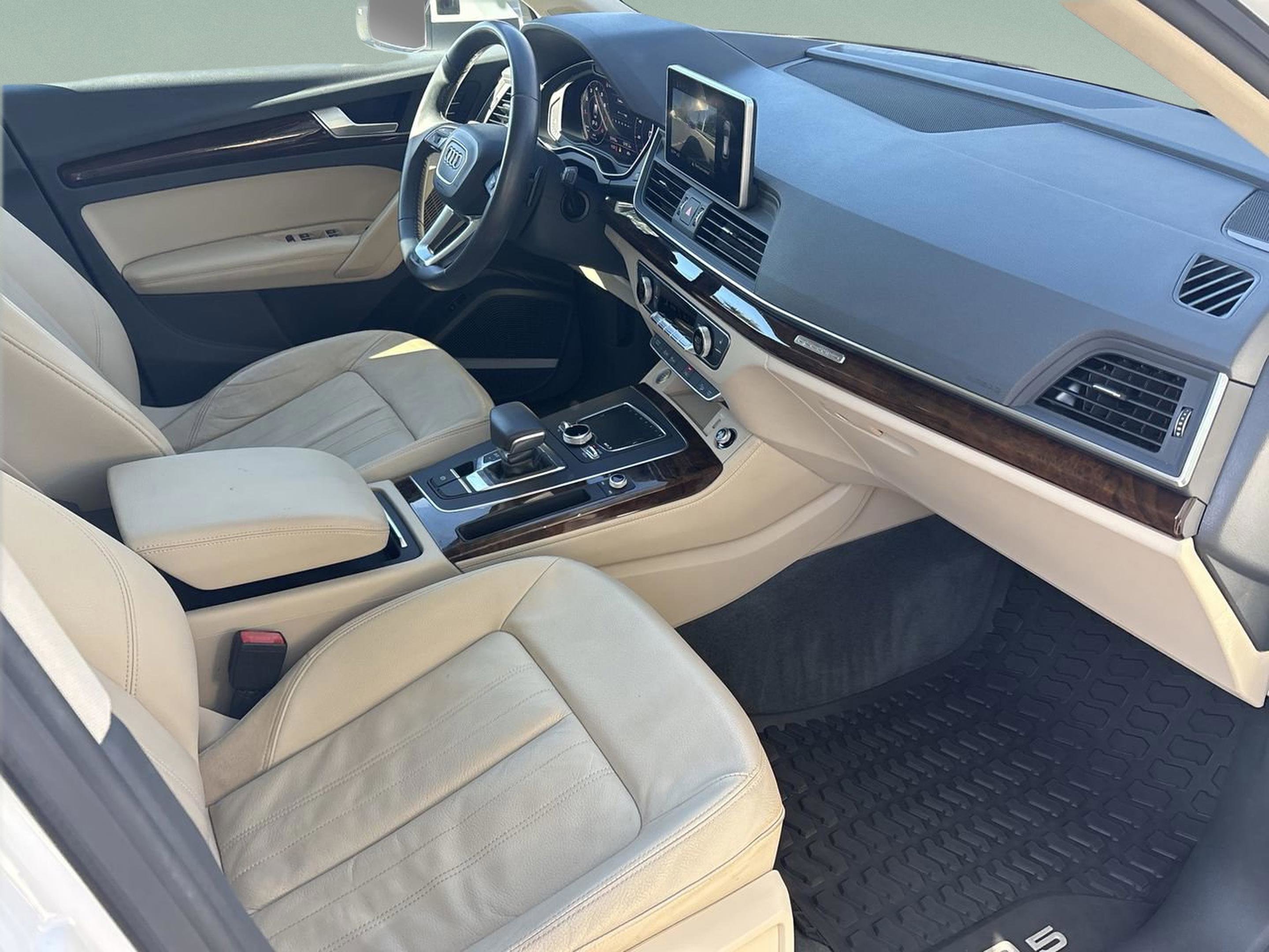 Used 2018 Audi Q5 Prestige w/ Prestige Package image 20