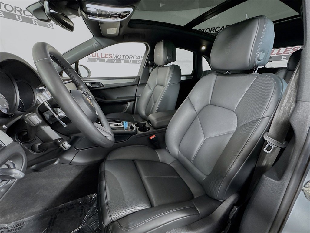 Used 2023 Porsche Macan S image 22