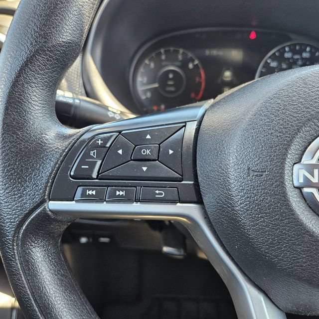 Used 2023 Nissan Kicks SV FWD image 19