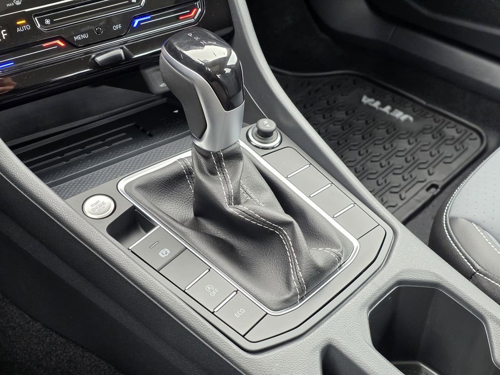 New 2026 Volkswagen Jetta SE image 15
