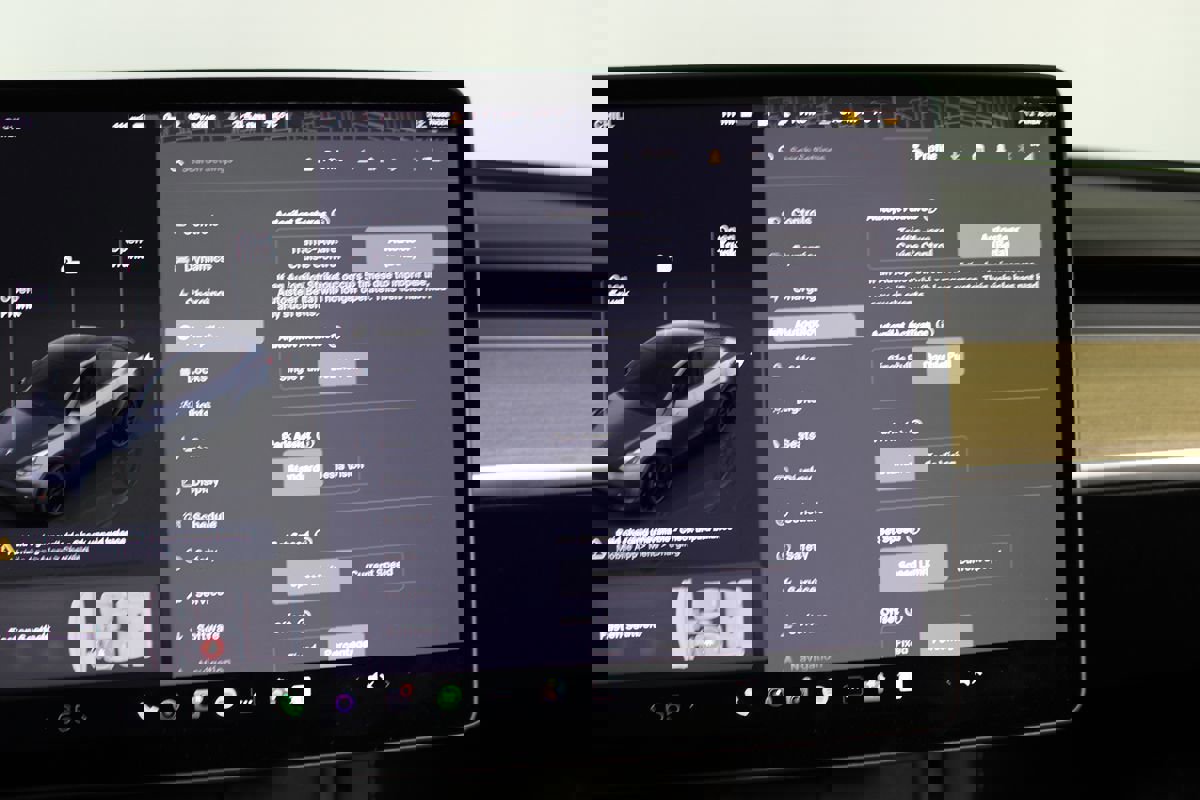 Used 2022 Tesla Model Y Performance image 14