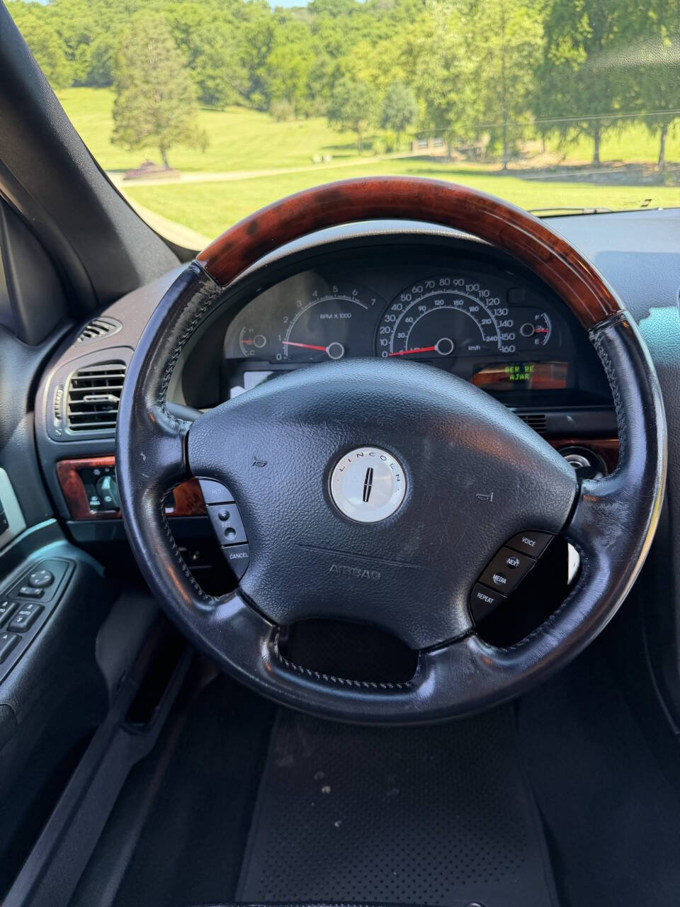 Used 2003 Lincoln LS RWD image 27