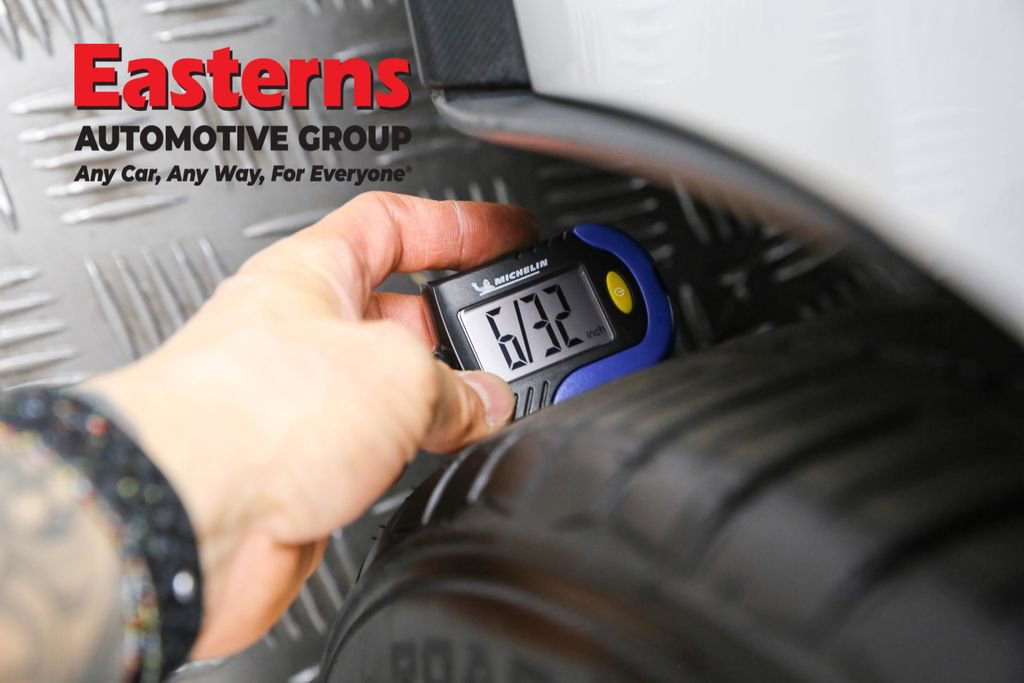 Used 2025 Ford Mustang EcoBoost image 24