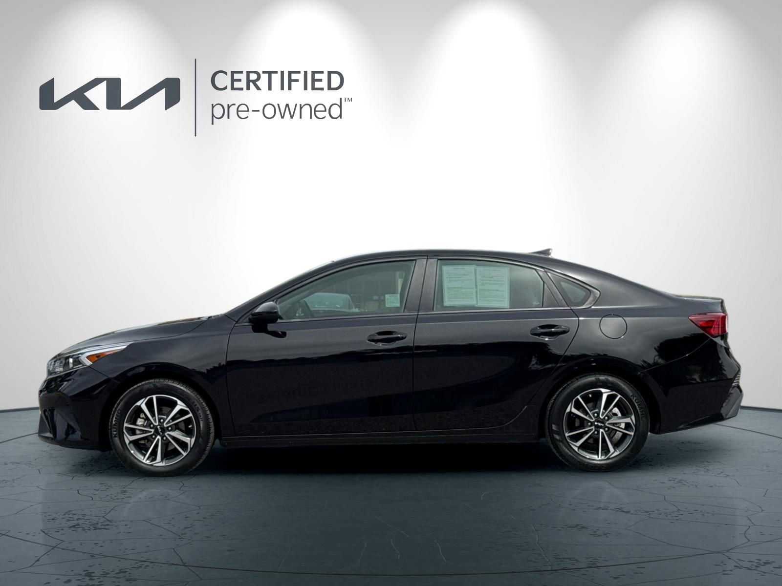Certified 2023 Kia Forte LXS image 7